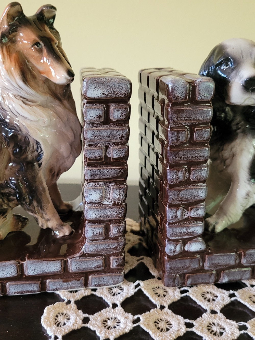 Ceramic Brown Dog Bookends with Brick Motif